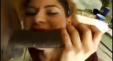 phim sex may bay ba gia viet nam Bridget phim sex me va con b squirms và được fucked.