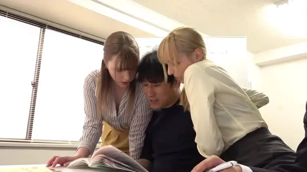 video sex hack camera Phát hiện 2 cô giáo dạy thêm anh ngữ có ở thích biến thái